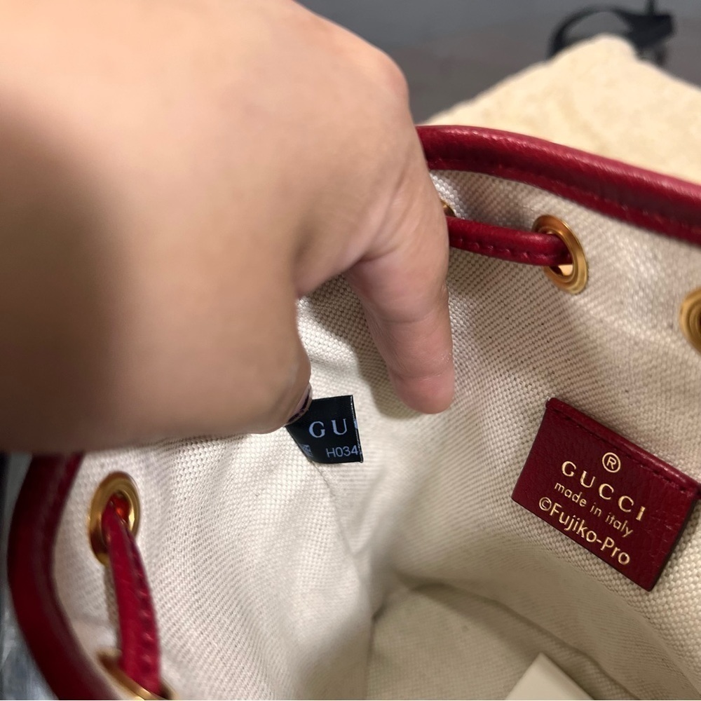 GUCCI X DORAEMON Mini Vintage GG Supreme Monogram Bucket Bag Beige Cherry NWT - Picture 6 of 16